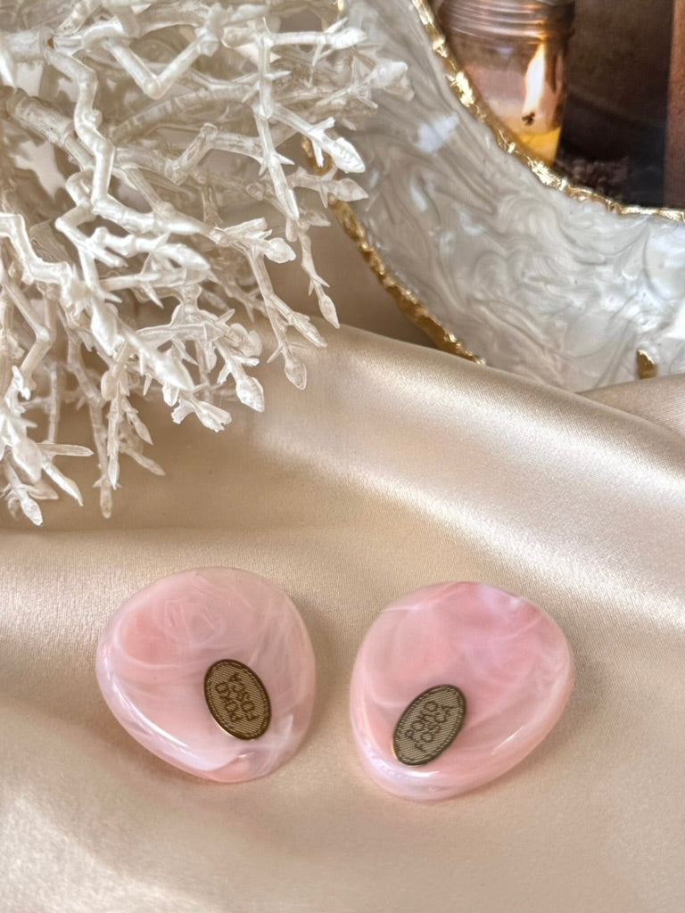 Petal Kiss (each)